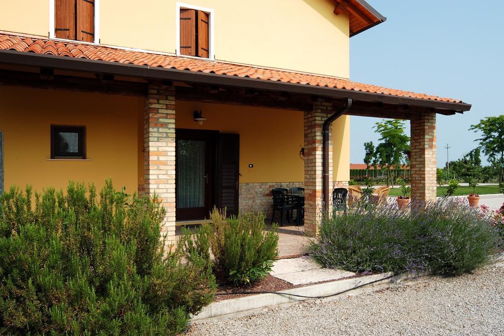 Agriturismo Tenuta Regina - Glamping Luxury Lodges And Apartments Palazzolo dello Stella Eksteriør bilde