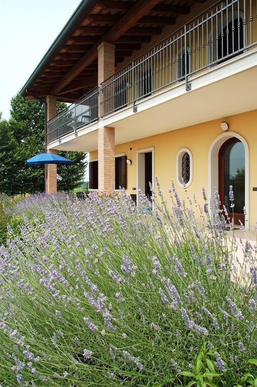 Agriturismo Tenuta Regina - Glamping Luxury Lodges And Apartments Palazzolo dello Stella Eksteriør bilde
