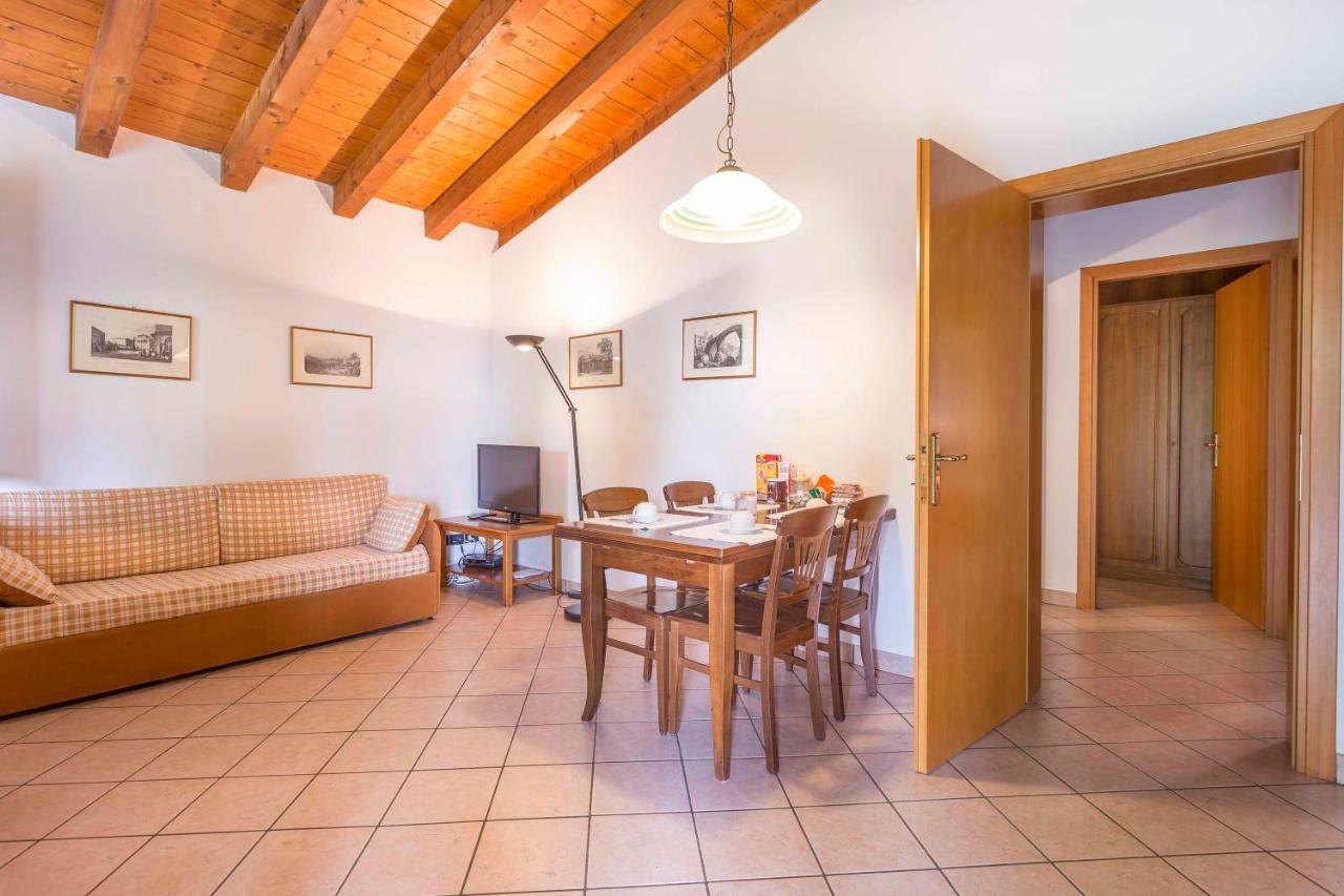 Agriturismo Tenuta Regina - Glamping Luxury Lodges And Apartments Palazzolo dello Stella Eksteriør bilde