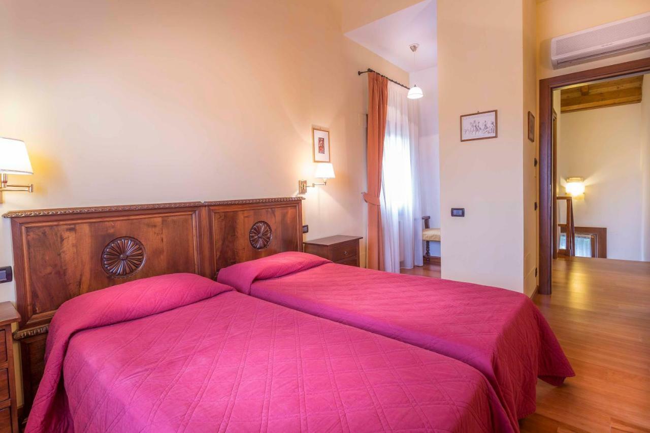 Agriturismo Tenuta Regina - Glamping Luxury Lodges And Apartments Palazzolo dello Stella Eksteriør bilde