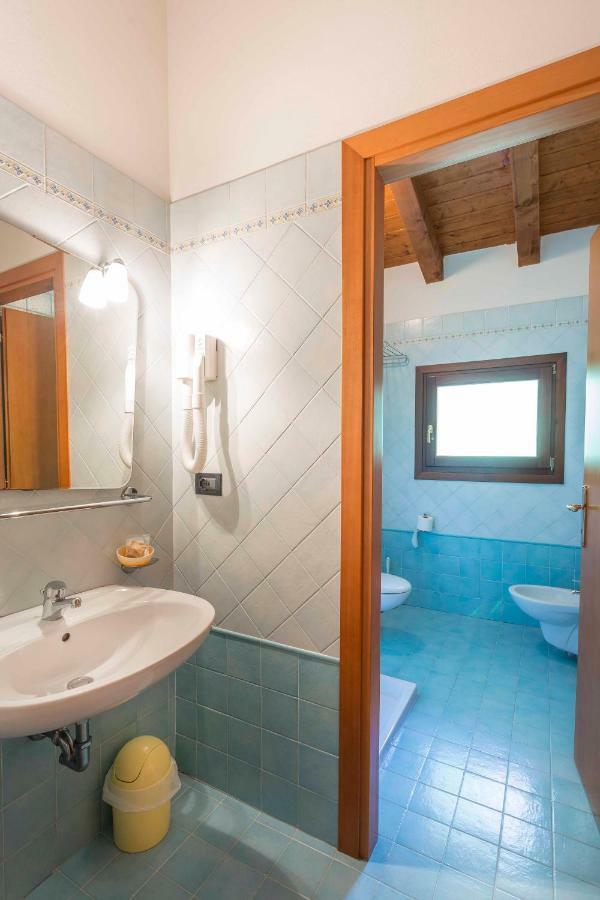 Agriturismo Tenuta Regina - Glamping Luxury Lodges And Apartments Palazzolo dello Stella Eksteriør bilde