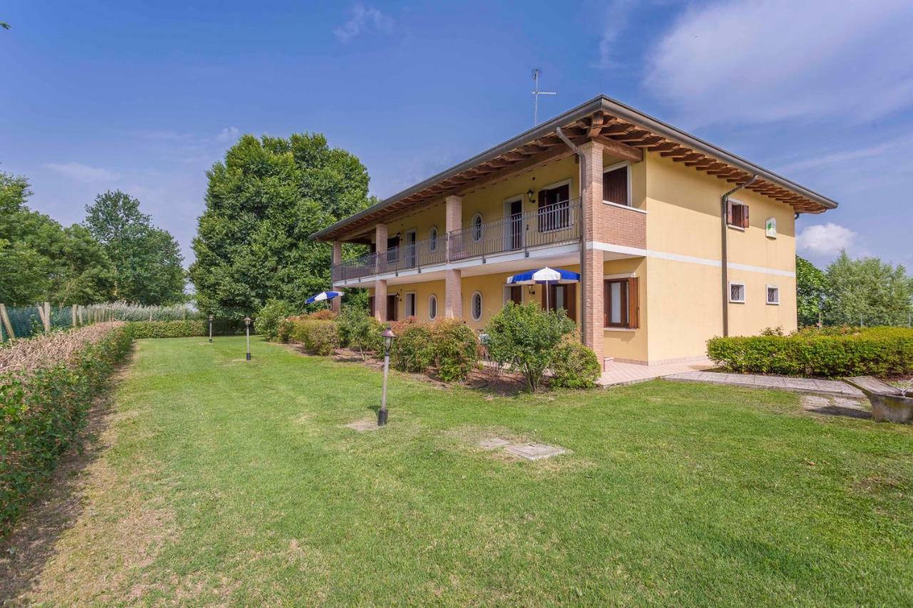 Agriturismo Tenuta Regina - Glamping Luxury Lodges And Apartments Palazzolo dello Stella Eksteriør bilde