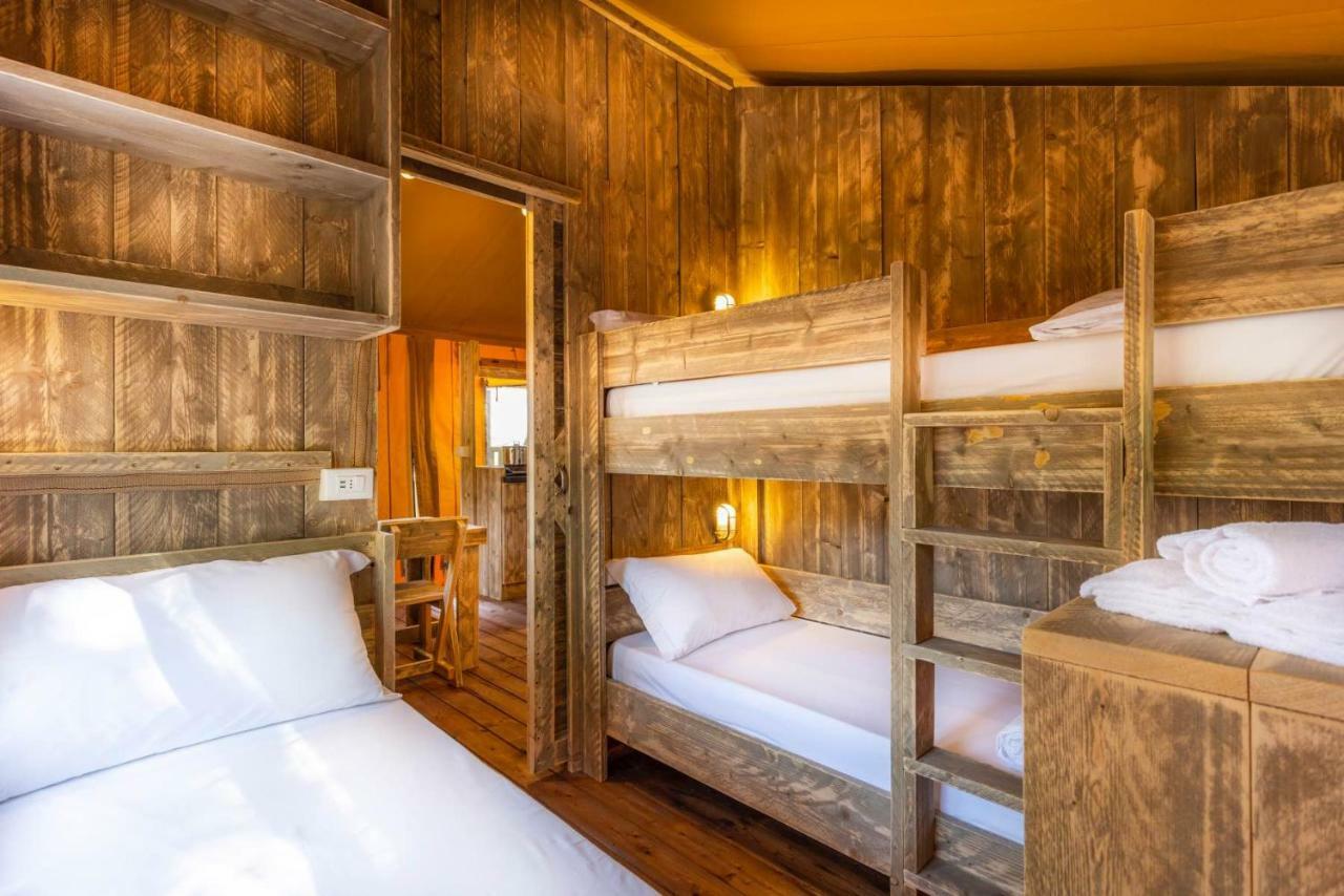 Agriturismo Tenuta Regina - Glamping Luxury Lodges And Apartments Palazzolo dello Stella Eksteriør bilde