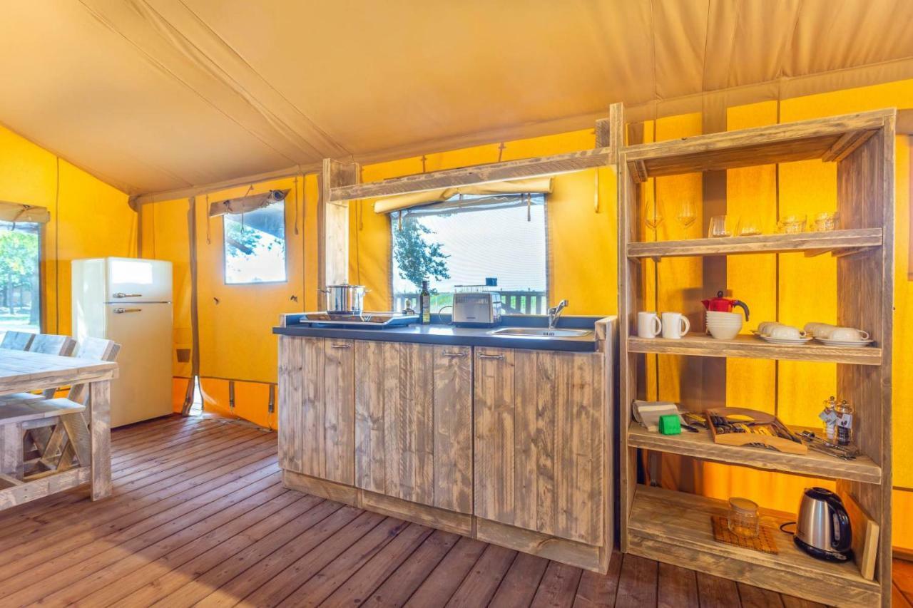Agriturismo Tenuta Regina - Glamping Luxury Lodges And Apartments Palazzolo dello Stella Eksteriør bilde