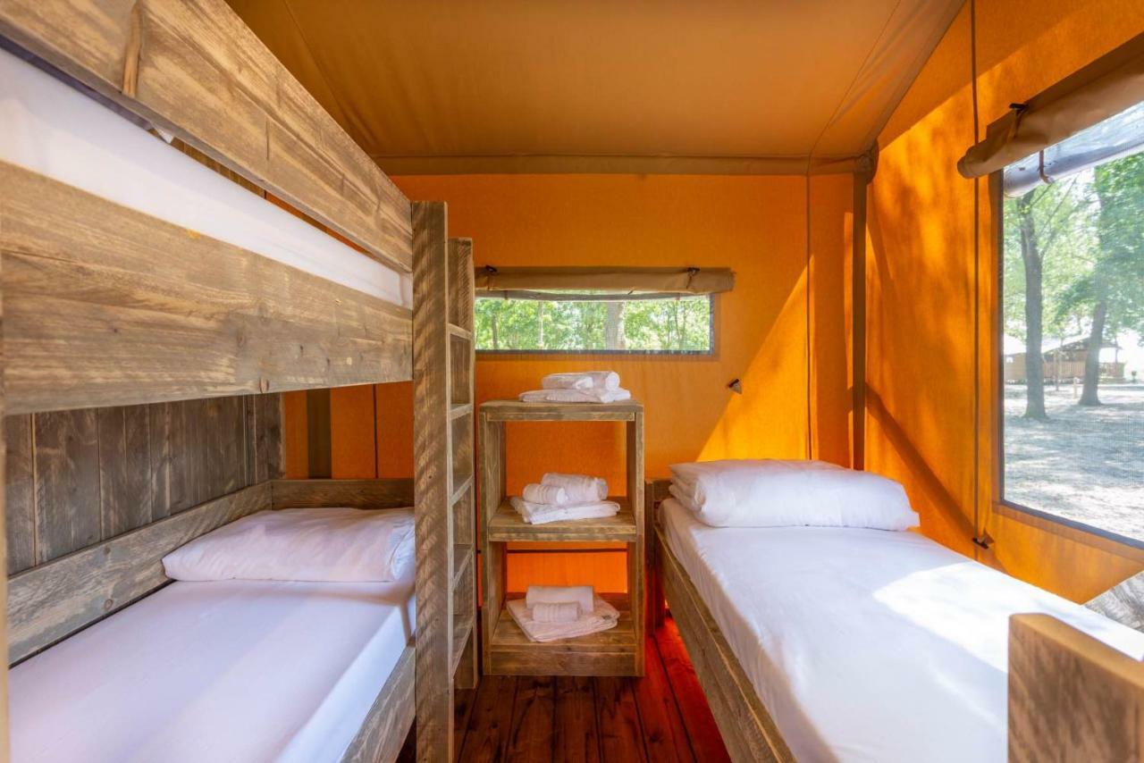 Agriturismo Tenuta Regina - Glamping Luxury Lodges And Apartments Palazzolo dello Stella Eksteriør bilde