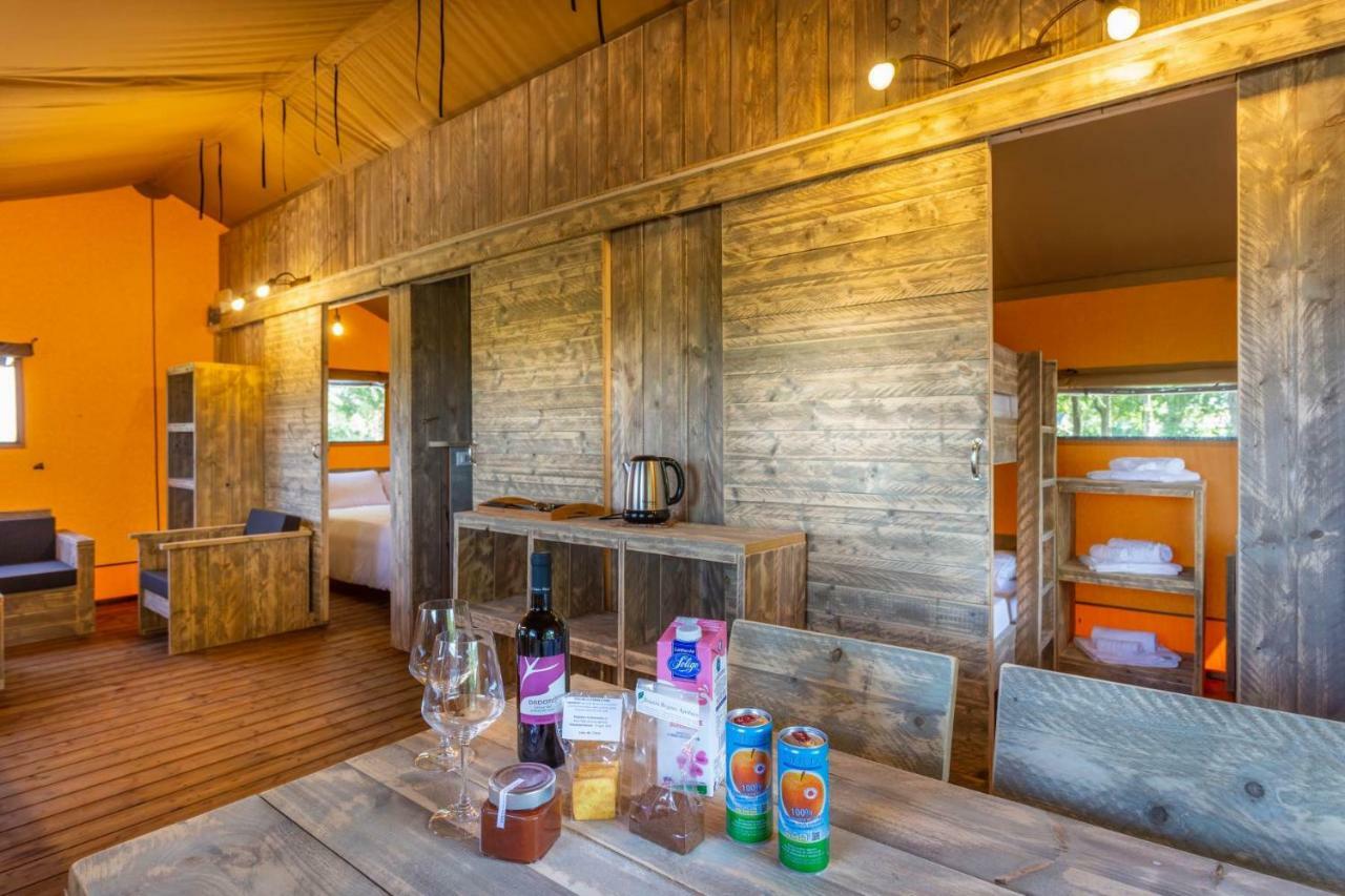 Agriturismo Tenuta Regina - Glamping Luxury Lodges And Apartments Palazzolo dello Stella Eksteriør bilde