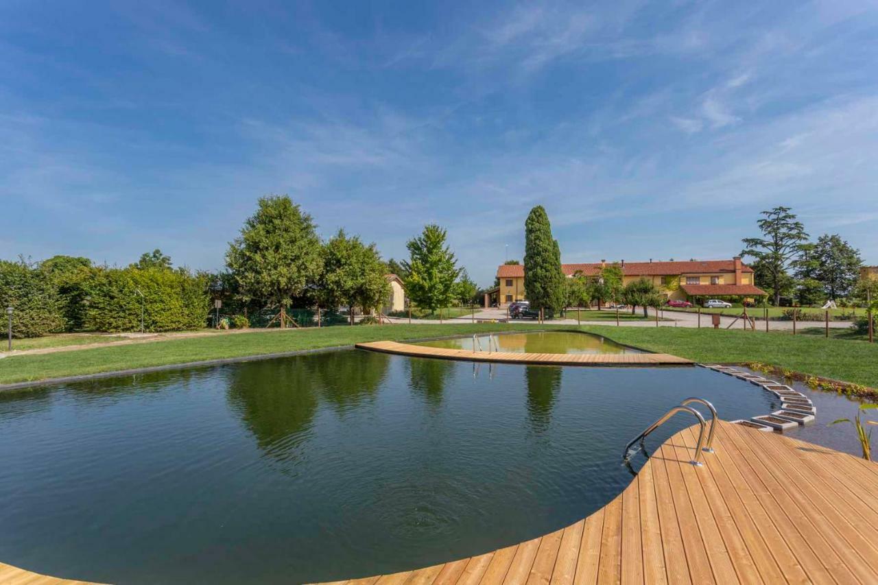 Agriturismo Tenuta Regina - Glamping Luxury Lodges And Apartments Palazzolo dello Stella Eksteriør bilde
